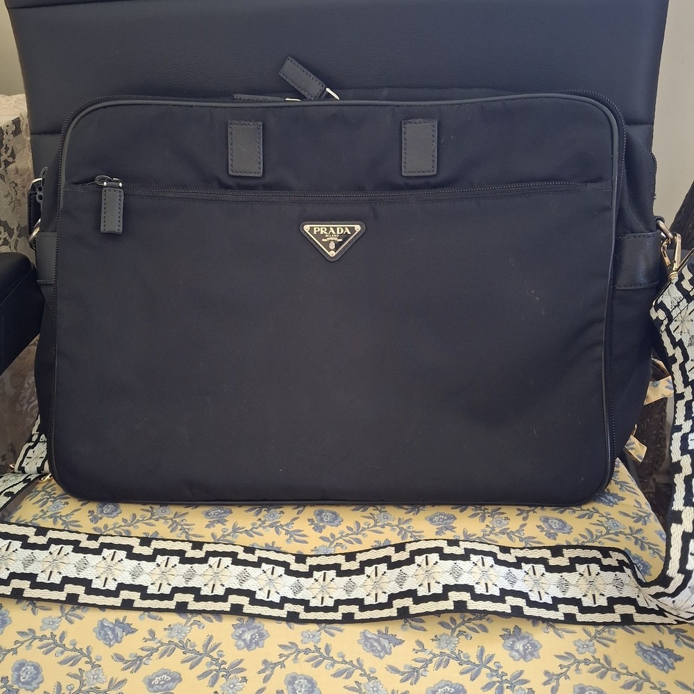 Vintage Prada Black Nylon Unisex Laptop Messenger Briefcase Bag *Read* - Picture 1 of 11